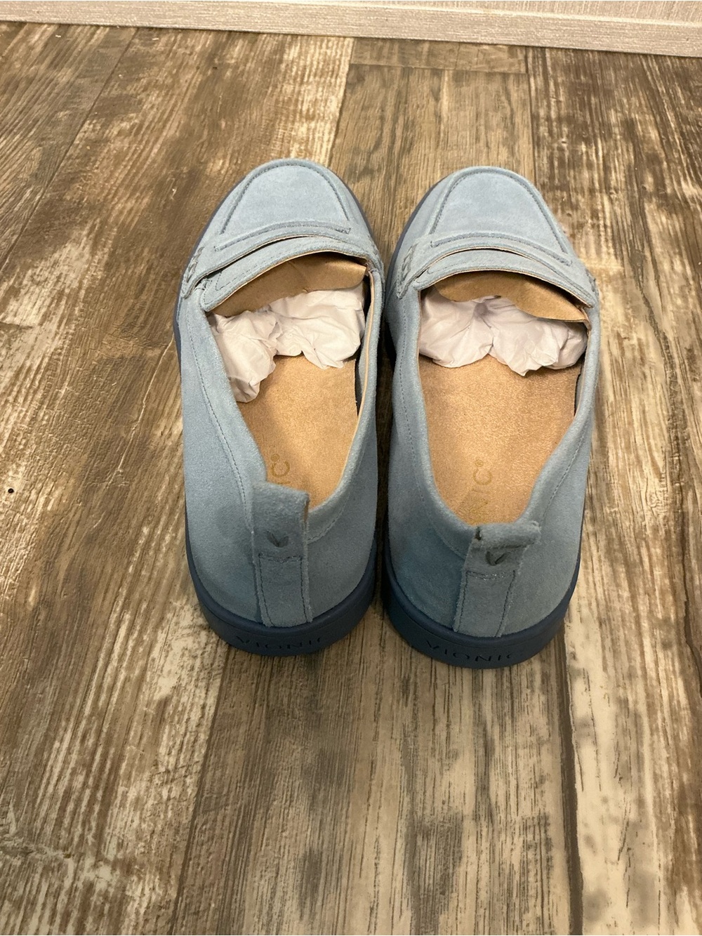 Vionic Women’s Light Blue Suede Penny Loafers Size 9 - Picture 13 of 16